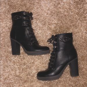 Lace up boots